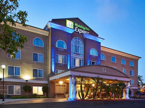 holiday inn express california locations.